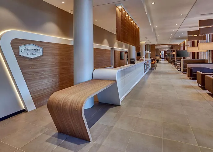 Hampton By Hilton Berlin City Centre AlexanderplatzSporthotels